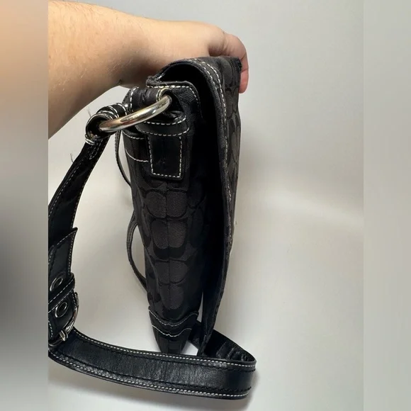 Coach Signature Shoulder Bag Crossbody Black Monogram Canvas & Leather #10082 - Picture 6 of 11